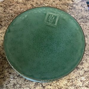 15 piece Pfaltzgraff dinner set.